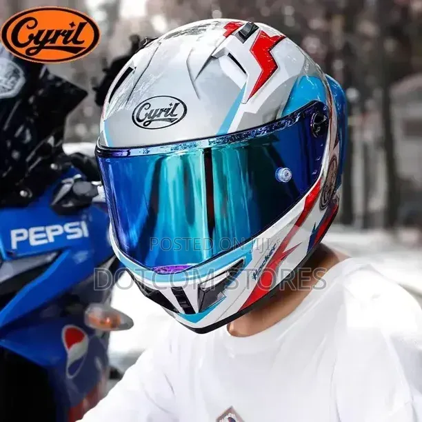 Cyril R1 Full-Face Racing Helmet - 1