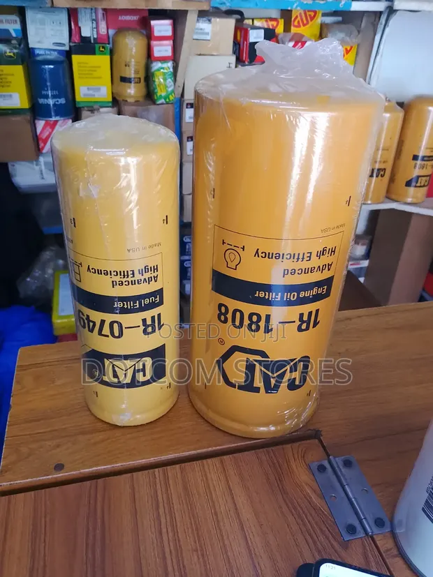 2pc Caterpillar High-Efficiency Filtration Components - 1