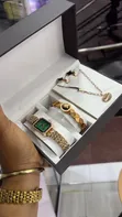 Cartier Watches with Accessories - 3