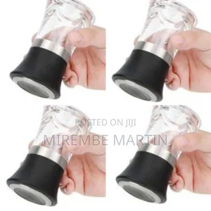 Manual Spice Grinder / Salt and Pepper Mill - Multicolor