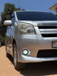 Toyota Noah 2.0 143hp AWD 8 Seater 2009 Silver - 1
