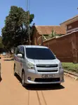 Toyota Noah 2.0 143hp AWD 8 Seater 2009 Silver - 5