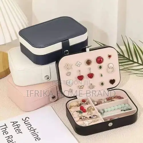 Mini Portable Jewelry Box - 1
