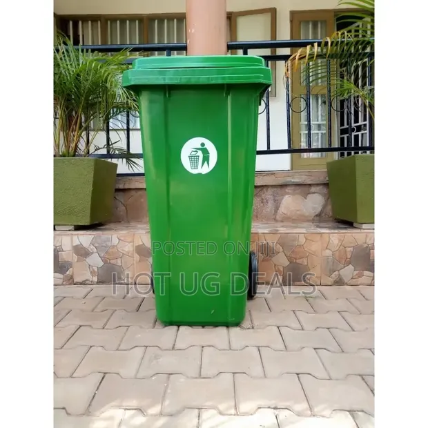 Heavy Duty 240L Plastic Dustbin with Wheels - Green - 1