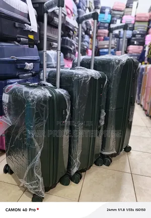 Waterproof Plastic Suitcases Full Set (3pcs)