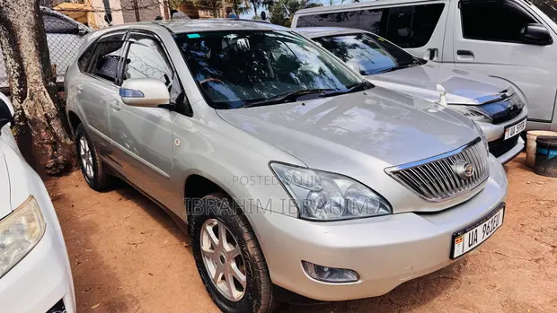 Toyota Harrier 2006 Silver - 1