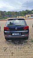 Volkswagen Tiguan 2013 Black - 2