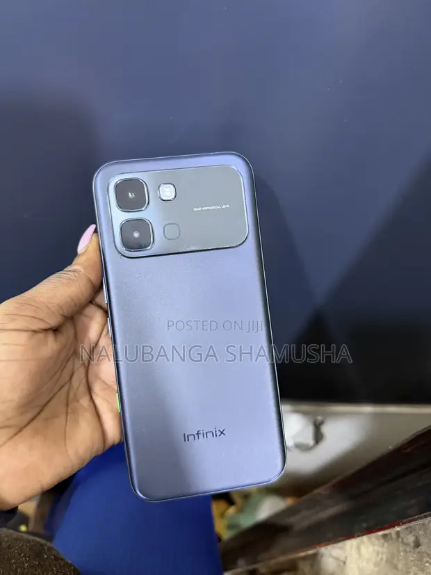 Infinix Note Edge 256GB Black - 1