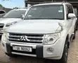Mitsubishi Pajero 3.2 Di-Dc GLS 2011 White - 4