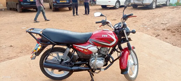 TVS HLX 125 2024 Red - 1