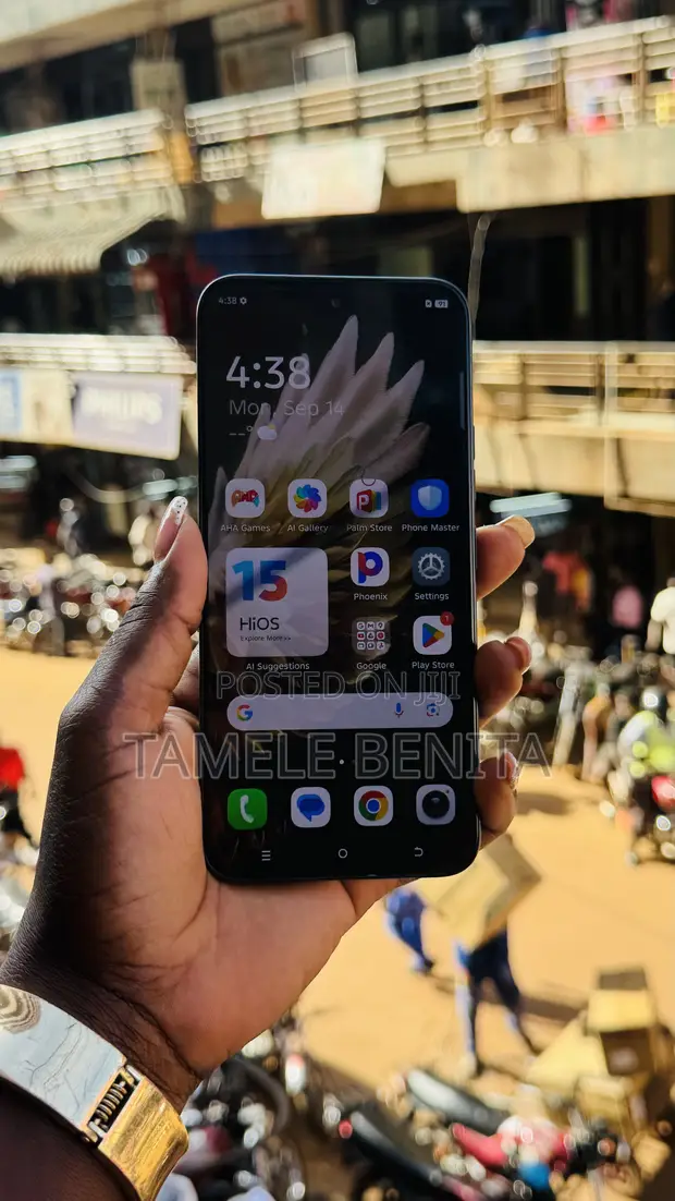Tecno Spark 40 Pro 128GB Black - 1