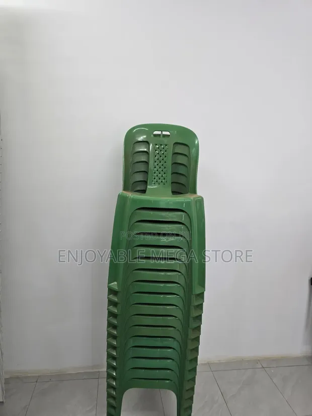 Brand New Heavy-Duty Plastic Chair - 1