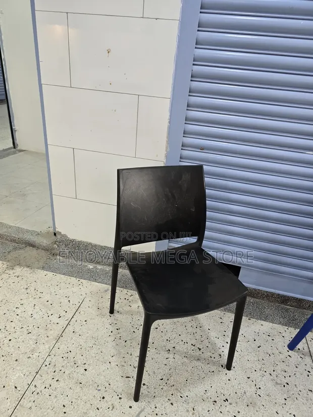 Brand New Heavy-Duty Plastic Chair - 1