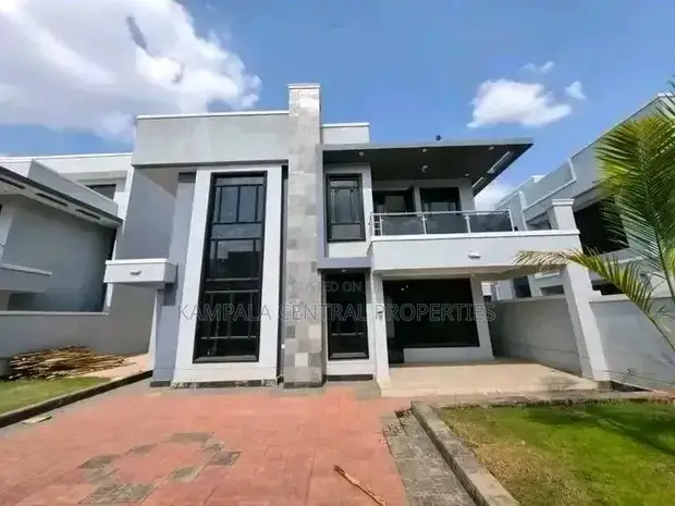 5 Bedroom Duplex for Rent in Munyonyo, Central Division - 1