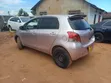Toyota Vitz 1.3 FWD 5dr 2007 Gold - 2