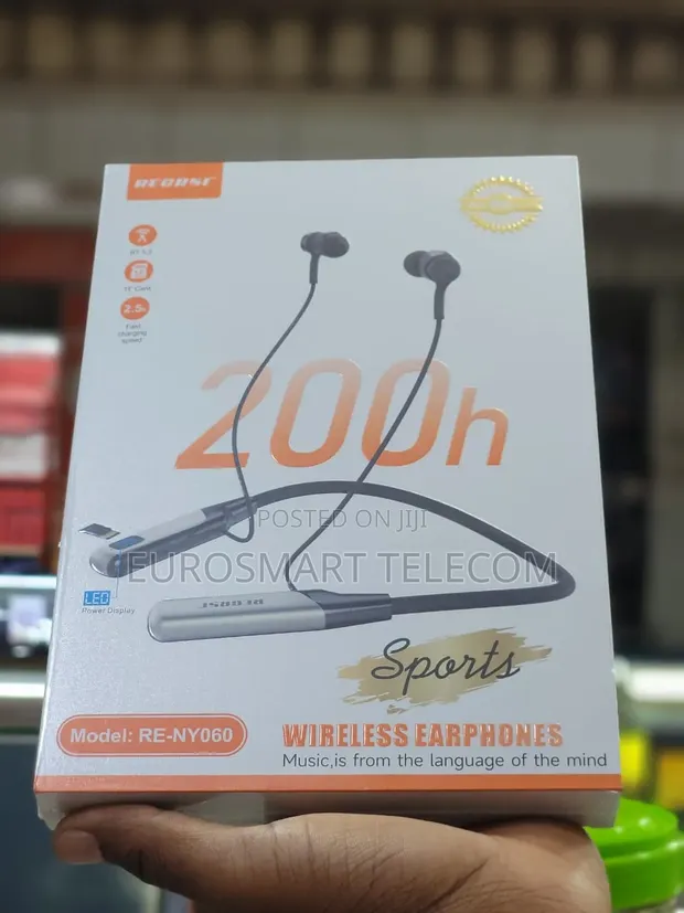 Recrsi RE-NY060 Wireless Neckband Earphones - 1