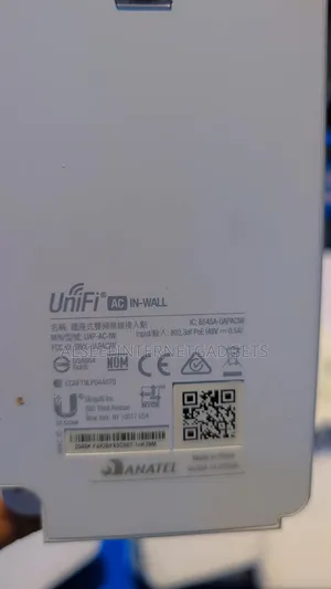 UniFi AC In-Wall Access Point