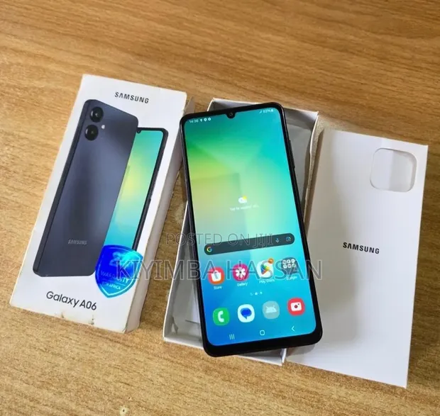 New Samsung Galaxy A06 128GB Black - 1