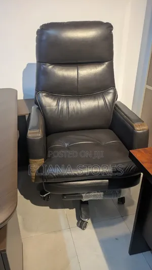 Executive Office Reclining Chair - Black Leather