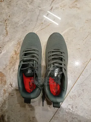 Brand New Men's Sports Shoes
