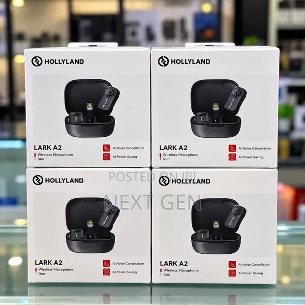 Hollyland Lark A2 Wireless Microphone Duo - 1