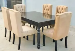 Tufted Back Dining Table Set