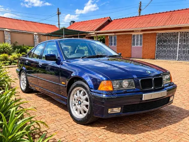 BMW 3 Series 1999 Blue - 1