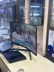 Samsung 32-inch Curved 4K Monitor - 3