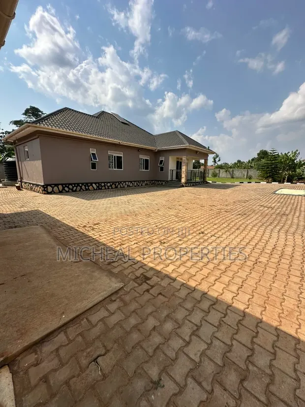 4-Bedroom House for Sale in Mukono Nakifuma - 1