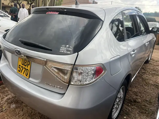 Subaru Impreza 2009 Silver - 1