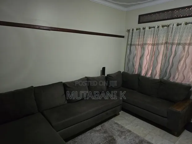 U-Shaped Sofa - 4 Months Used - 1