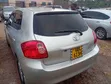 Toyota Auris 2010 Gold - 1
