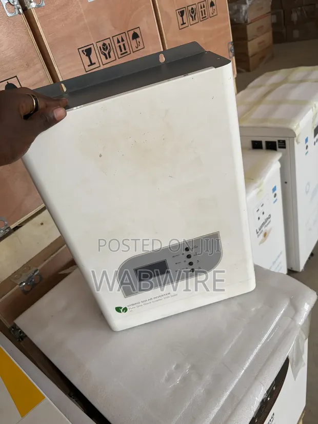 4000W Hybrid Inverter - 3 Year Warranty - 1