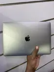 Apple MacBook Pro 2019 13" 16GB RAM Intel Core i7 512GB SSD - 5
