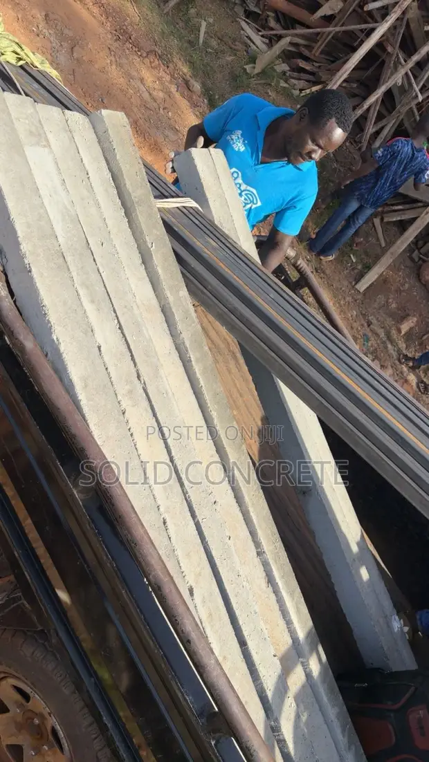 Fence Poles / Ebikondo - 1