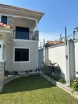6-Bedroom House for Sale in Wakiso - 4