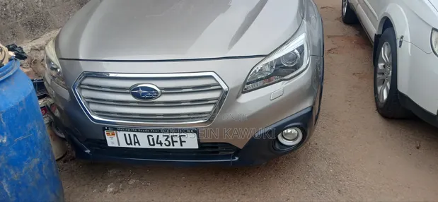 Subaru Outback 2016 Gold - 1