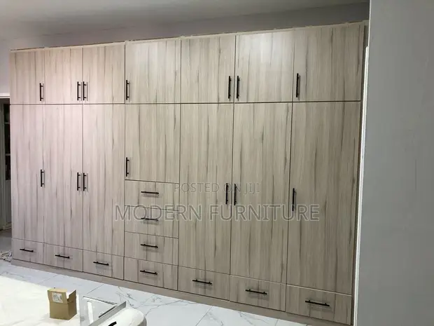 Exotic Master Bedroom Wardrobe - Gray Laminate - 1