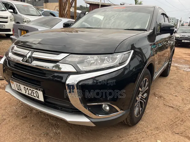 Mitsubishi Outlander Sport 2017 Black - 1