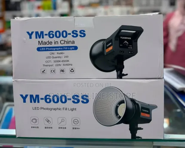 YM600SS LED Selfie Portable Studio Bowens 100W - 1