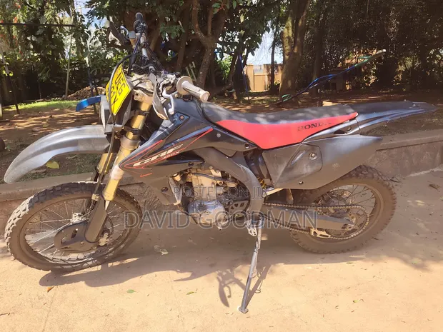 Honda Motocross 2005 - 1