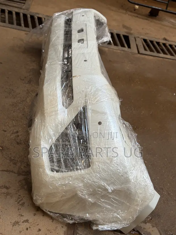 Land Cruiser Prado 150 Front Bumper (2022-2024) - 1