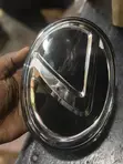 Lexus Exterior Logo - 2