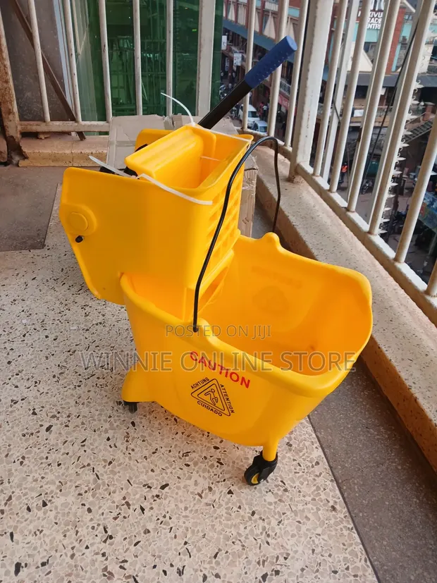 Commercial Mop Bucket with Side-Press Wringer - 1