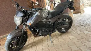 Suzuki GSR 600 B-King 2016