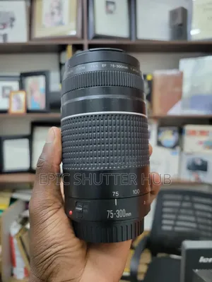 Canon EF 75-300mm f/4-5.6 III Zoom Lens