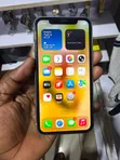 Apple iPhone 11 64GB - 2