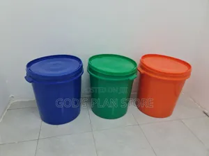 40-Litre Green Plastic Bucket with Lid and Handle