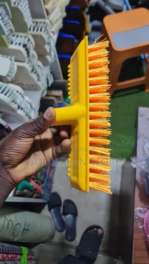 Yellow Scrubbing Brushes (Set of 2)