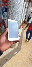 Vivo Y66i 32GB Gold - 3